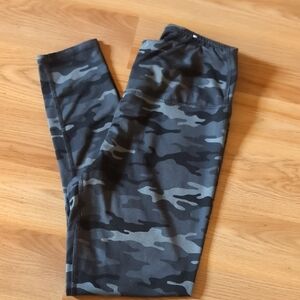 Maurices Black and Gray Camouflage Leggings